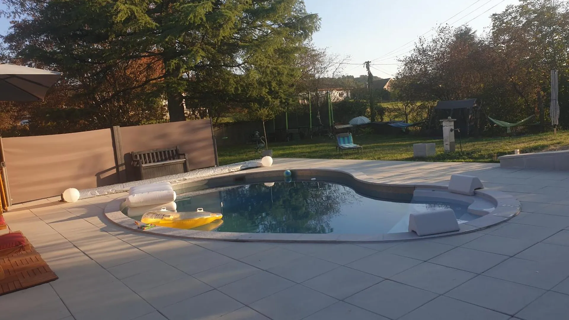 Maison Le Lezard Chez Amalia Et Fred Thonon-les-Bains Pansiyon